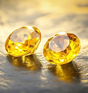 Yellow-Sapphire-Pukhraj